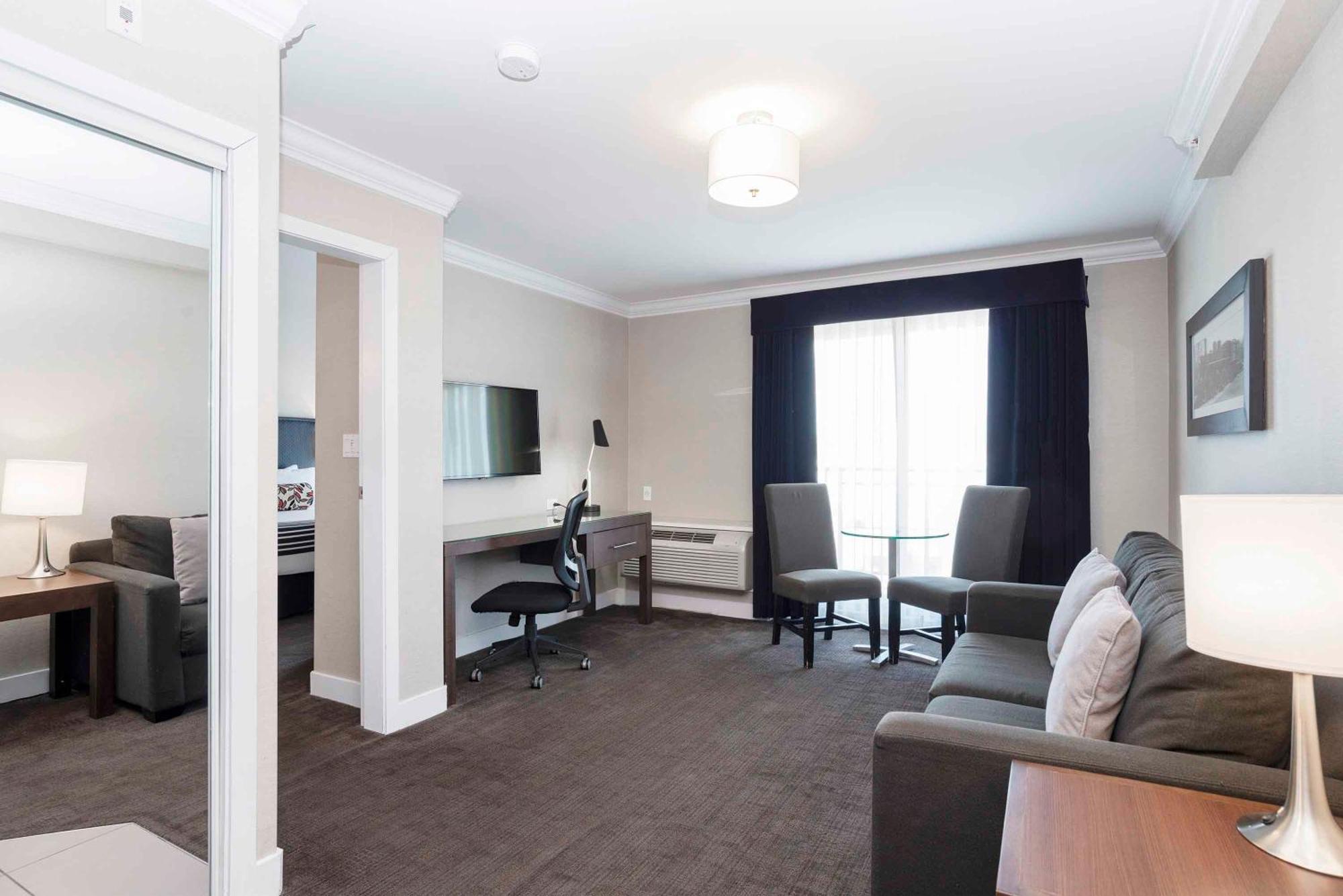Sandman Signature Prince George Hotel Eksteriør billede